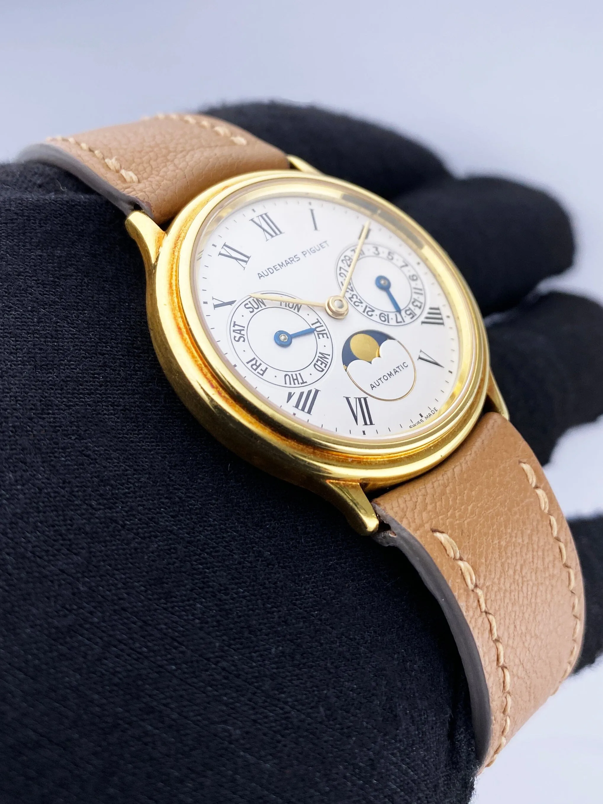 Audemars Piguet Day-Date Moonphase 25589BA 18K Yellow Gold Mens Watch