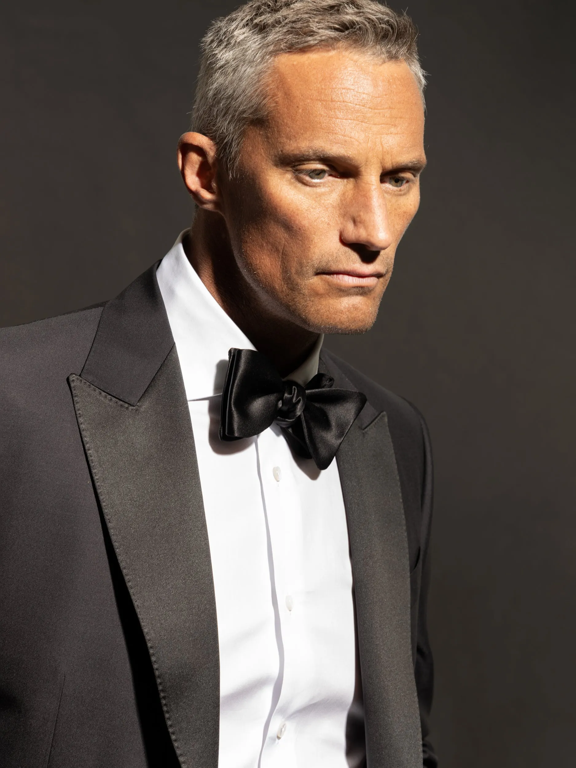 Black Trofeo™ 600 Evening Suit