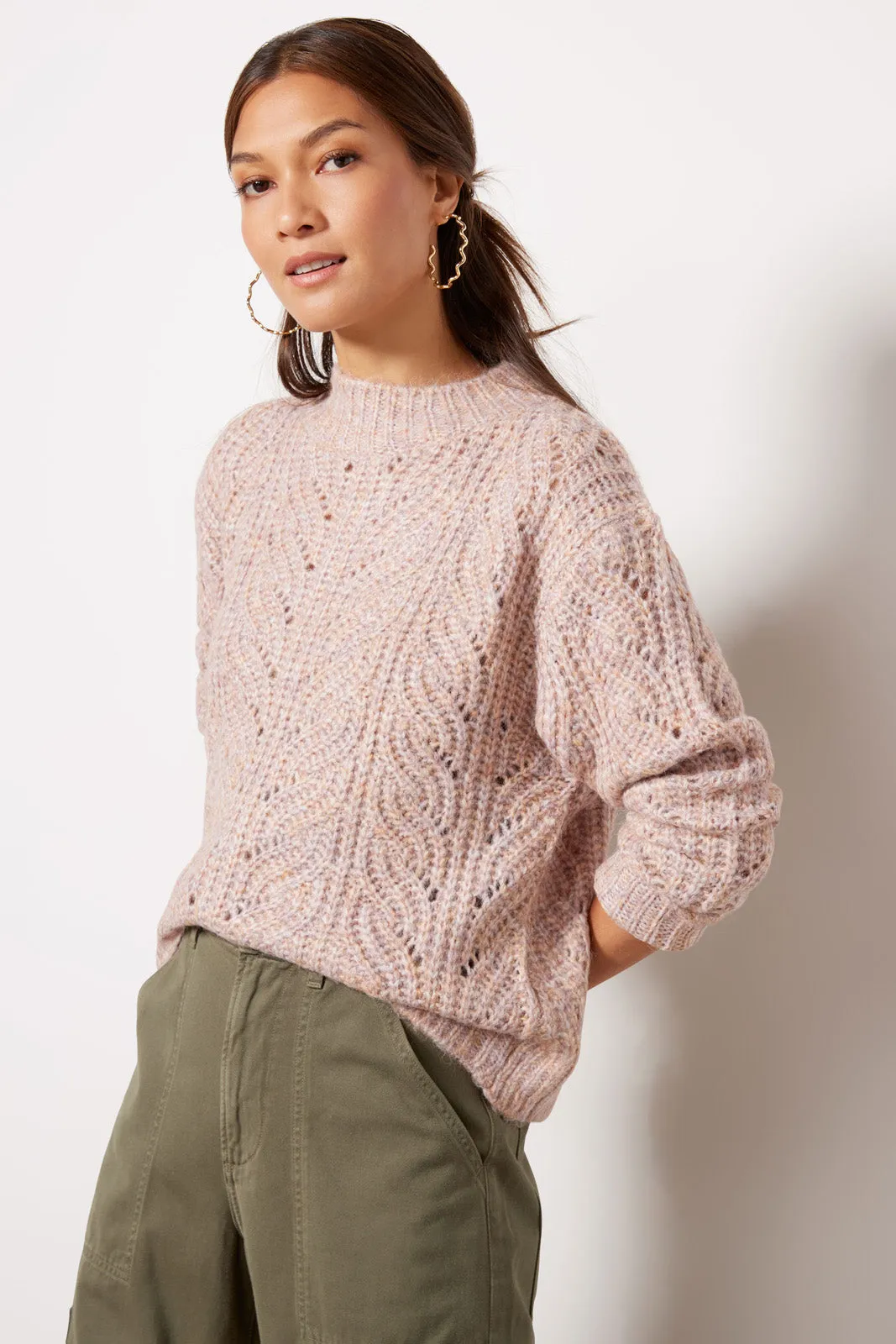 Dove Pullover