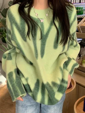 Elegant Print Knitted Sweater