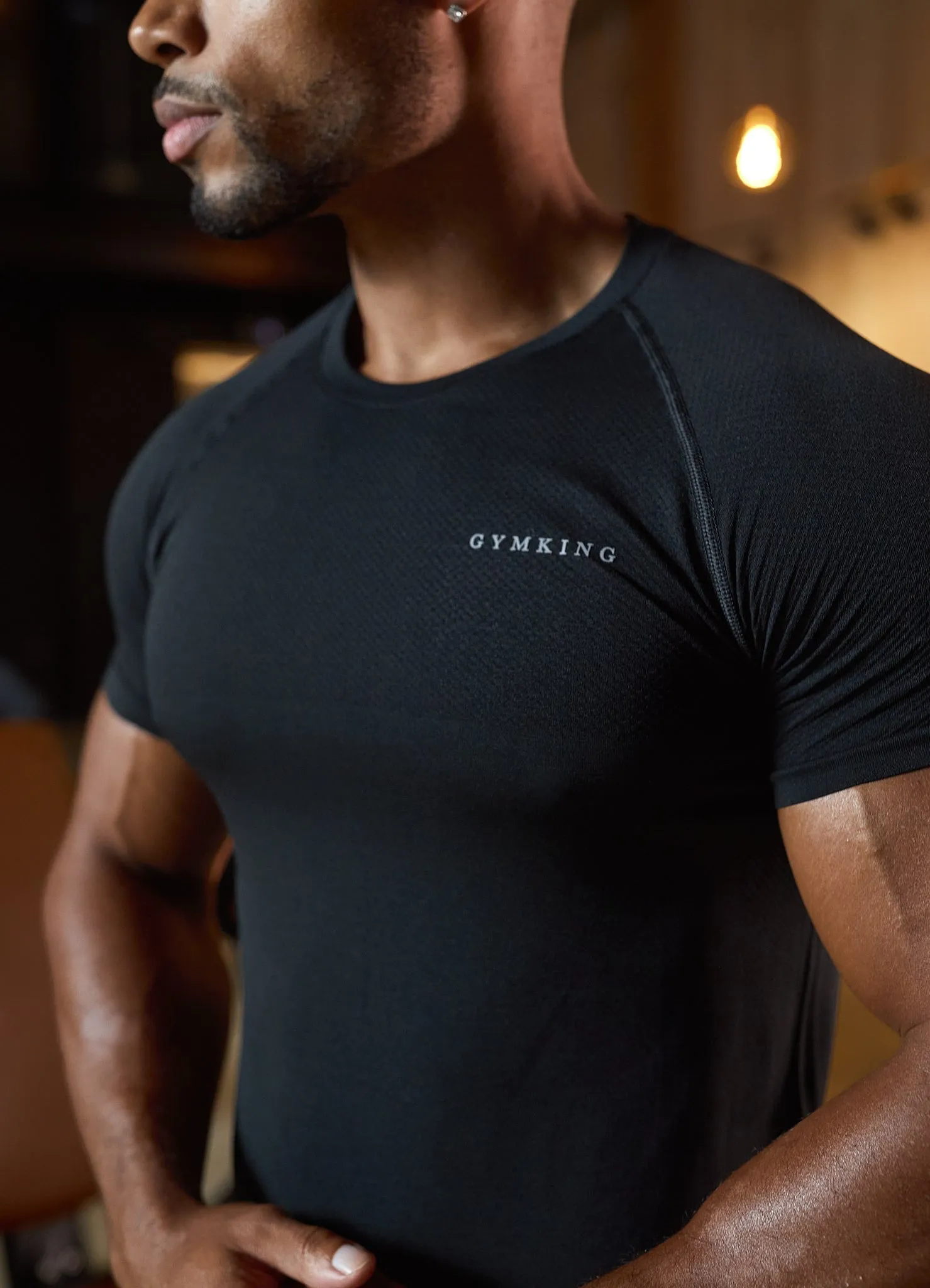 Gym King Seamless Tee - Black