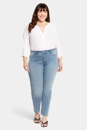 Le Silhouette Sheri Slim Jeans In Plus Size - Angel