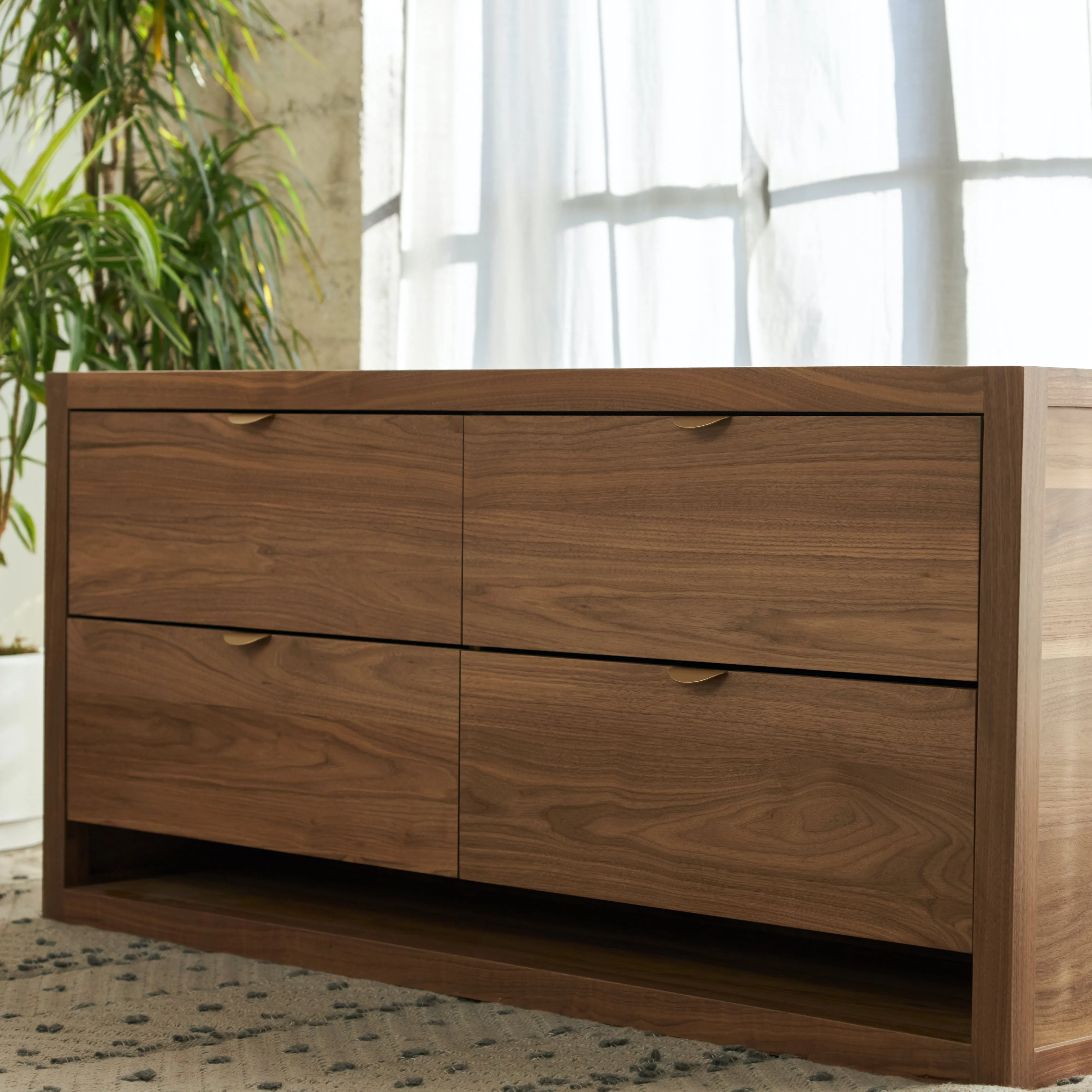 Malibu Wood Dresser