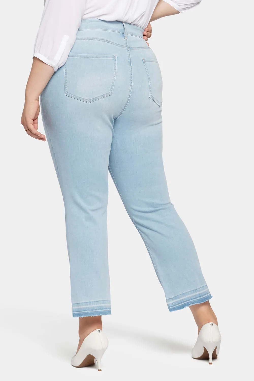 Marilyn Straight Ankle Jeans In Plus Size - Brightside