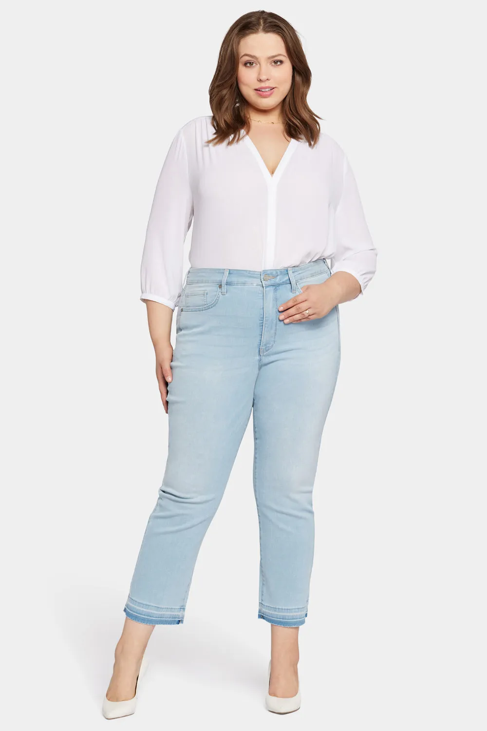 Marilyn Straight Ankle Jeans In Plus Size - Brightside