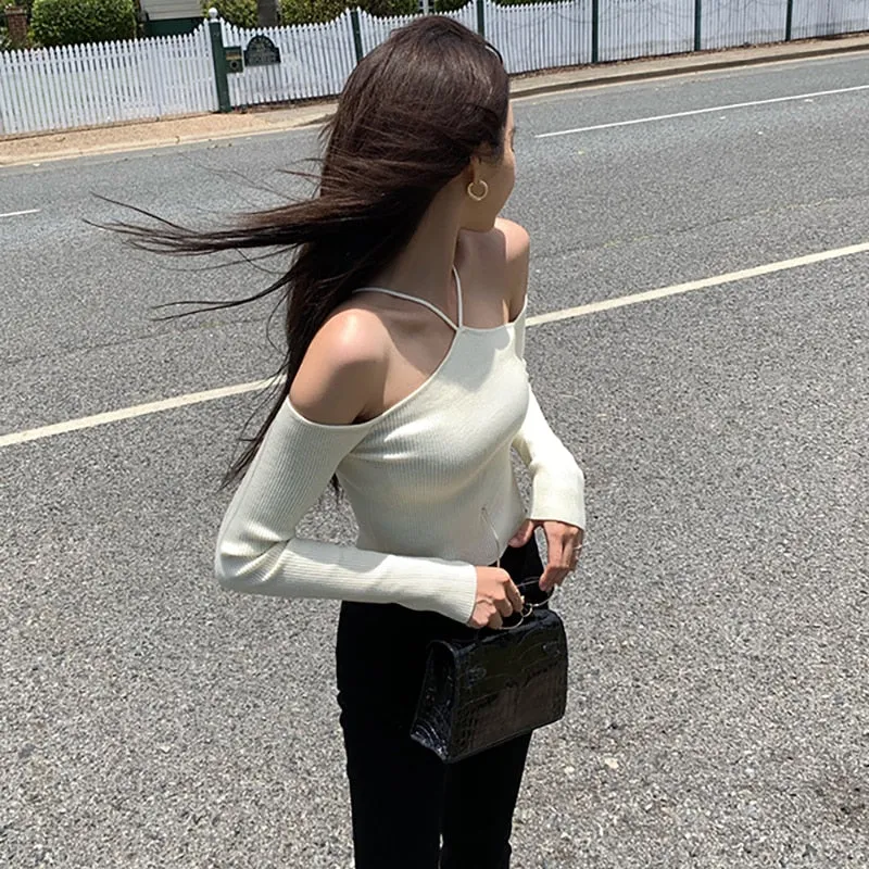 Off Shoulder Slim Knitted Tops