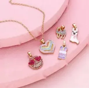 Sweet Color Charm Pendant Necklace - Set of 5