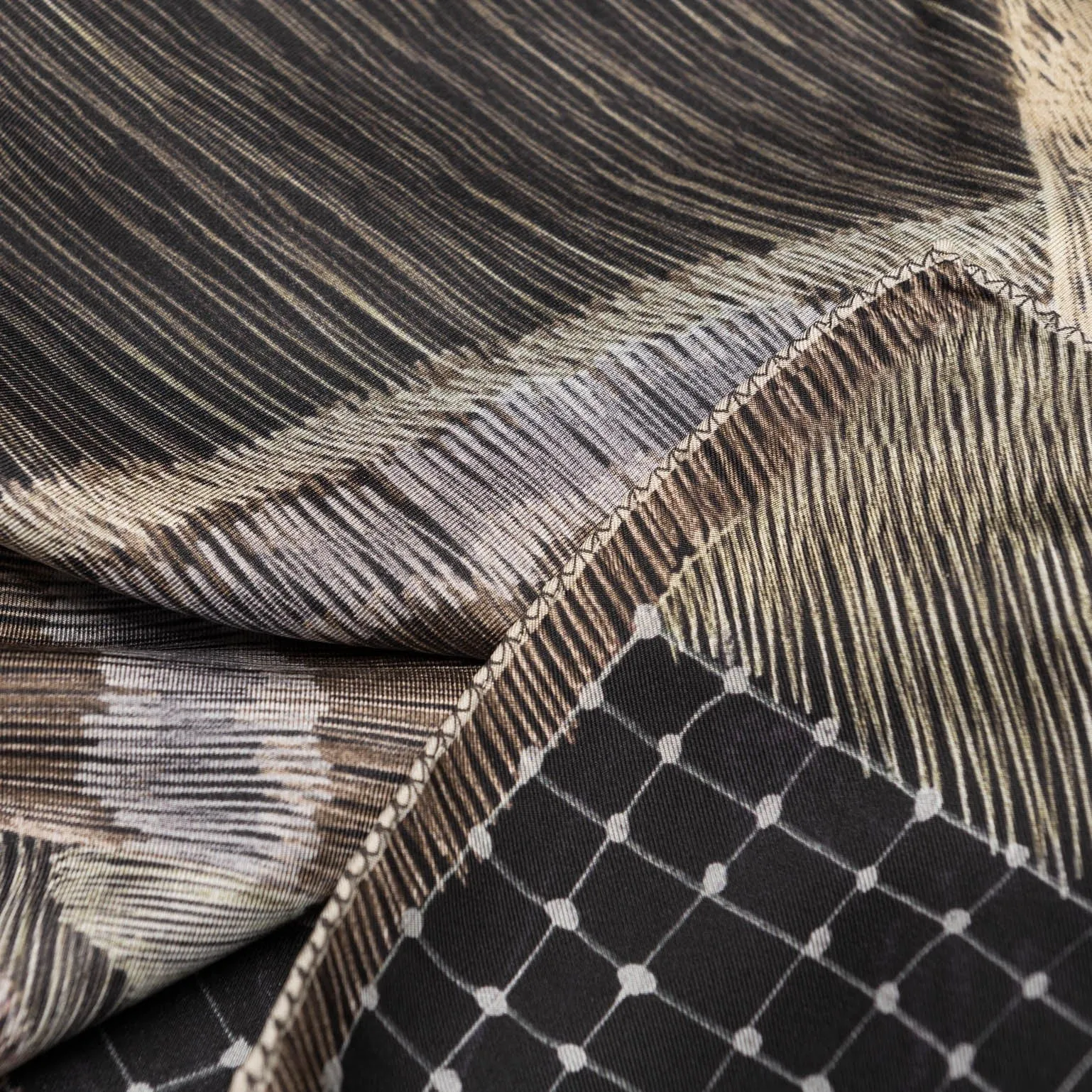 Zaira - Hand Rolled Large Silk Foulard